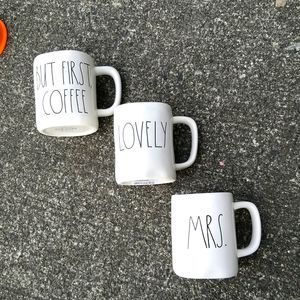 💙Rae Dunn Mug Set💙